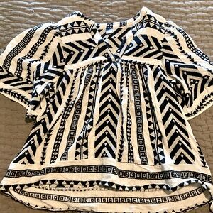 Old Navy Aztec Embroidered Flutter Sleeve V-Neck Jacquard shirt.